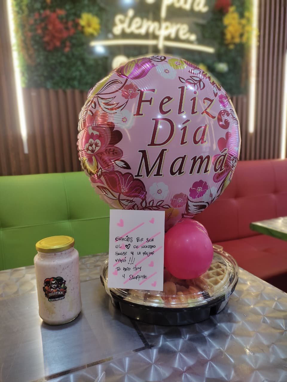 Desayuno sorpresa romántico para aniversarios